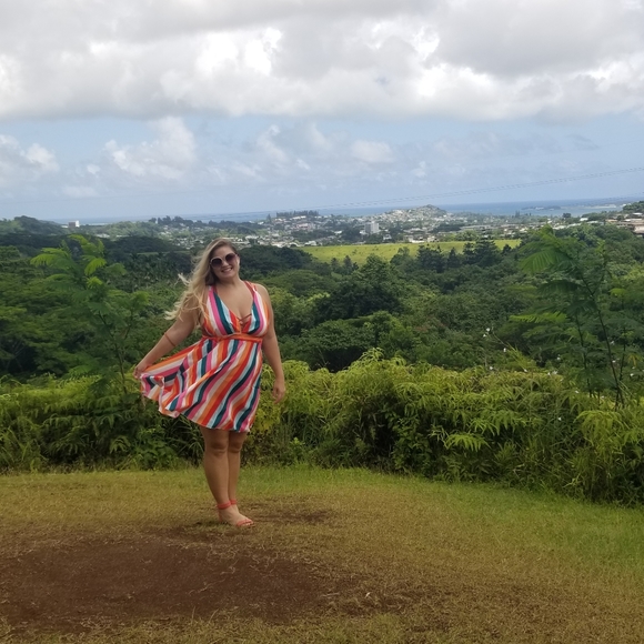 Striped dress - Picture 2 of 3